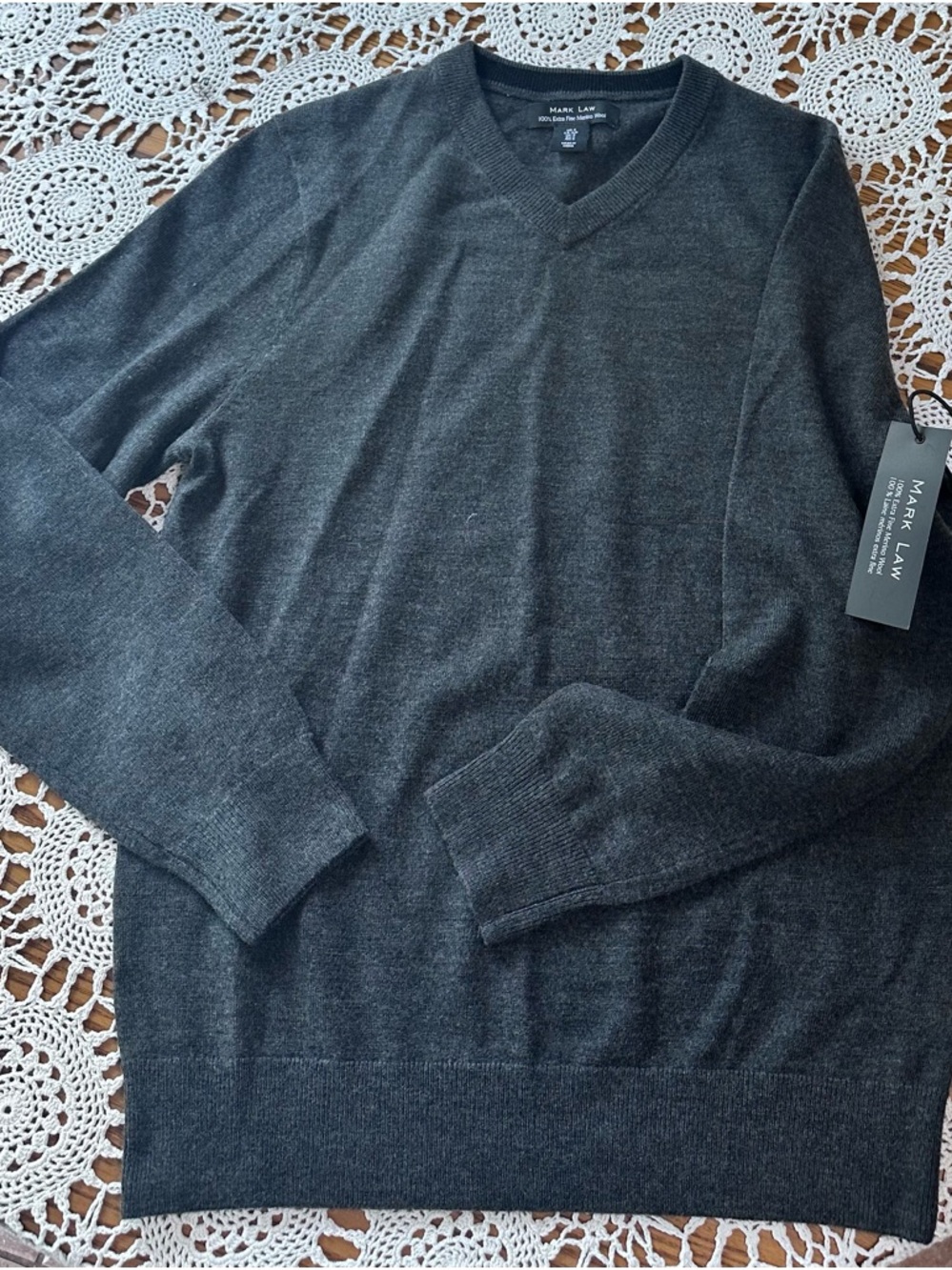 Mark Law NWT 100% Merino Wool sweater (mix26)